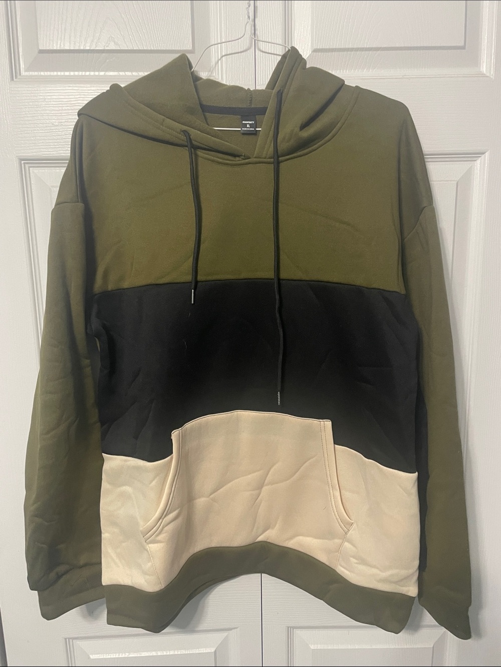 Men's Colorblock Crewneck Hoodie in Olive, Black & Cream
